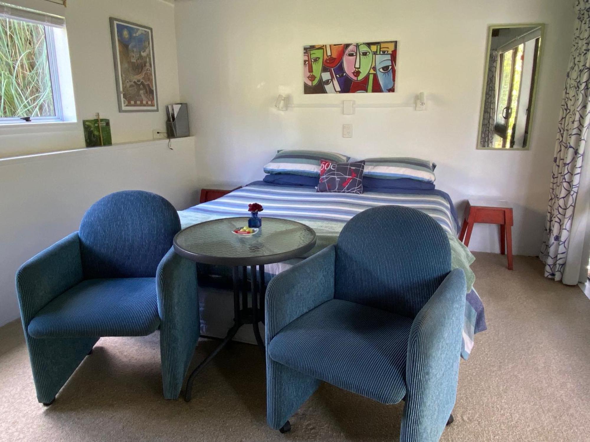 Superb Studio Retreat With Spa, Pool & Bbq Access Whanganui Dış mekan fotoğraf